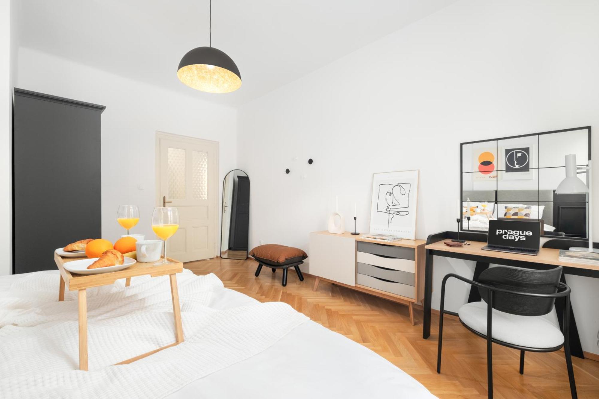 Stru House By Prague Days - Luxurious Apartments Next To National Theatre 외부 사진