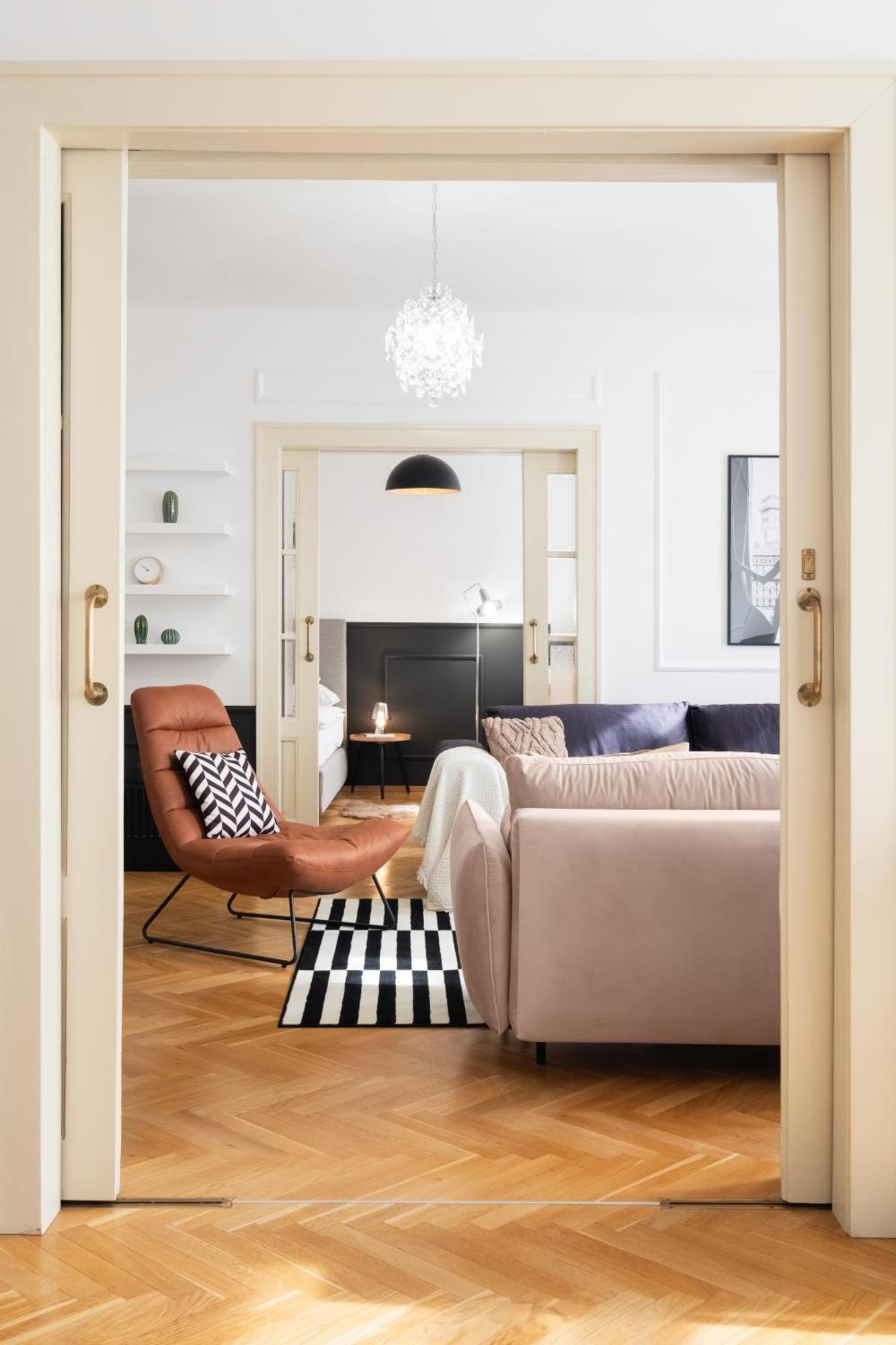 Stru House By Prague Days - Luxurious Apartments Next To National Theatre 외부 사진