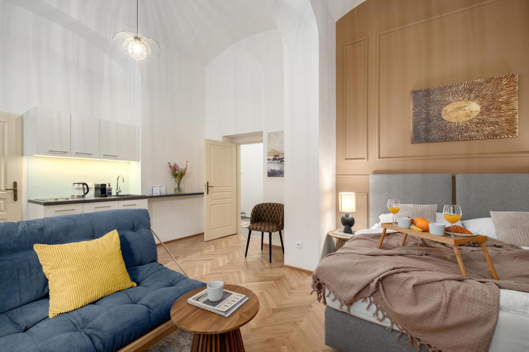 Stru House By Prague Days - Luxurious Apartments Next To National Theatre 외부 사진