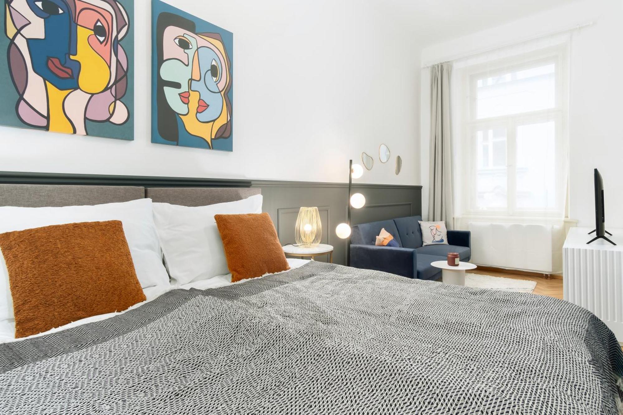 Stru House By Prague Days - Luxurious Apartments Next To National Theatre 외부 사진